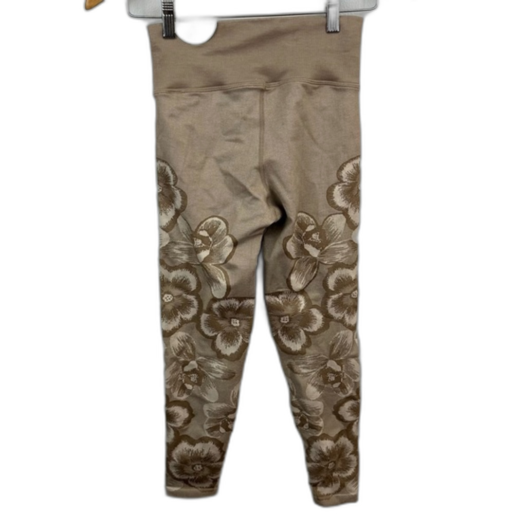 Offline By Aerie Tan Floral Hi-Rise 7/8 Legging NWT Size XS Athletic Gym Workout - Picture 6 of 16